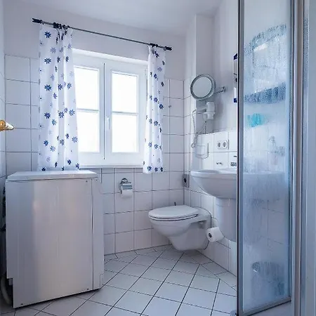 Madlen Apartment *